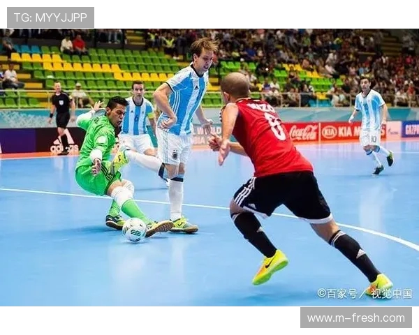 足球比赛中的攻守平衡与战术布置 足球比赛中的攻守平衡与战术布置