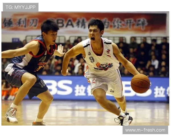 2002年CBA总决赛八一队战胜上海队夺得冠军